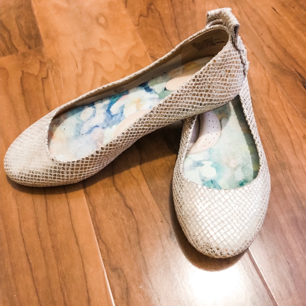 Born gold flats